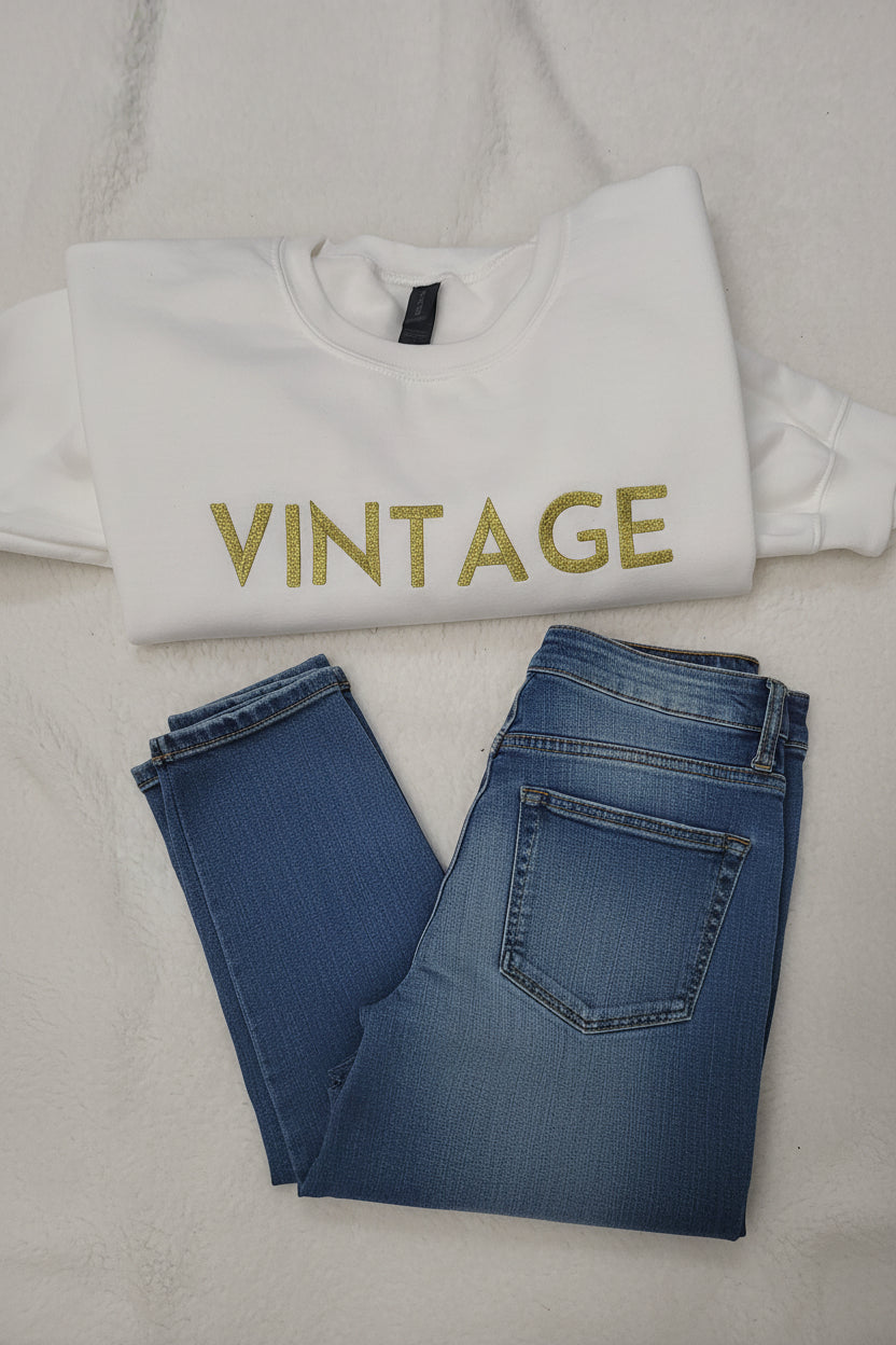 Sweatshirt- vintage- Embroidered